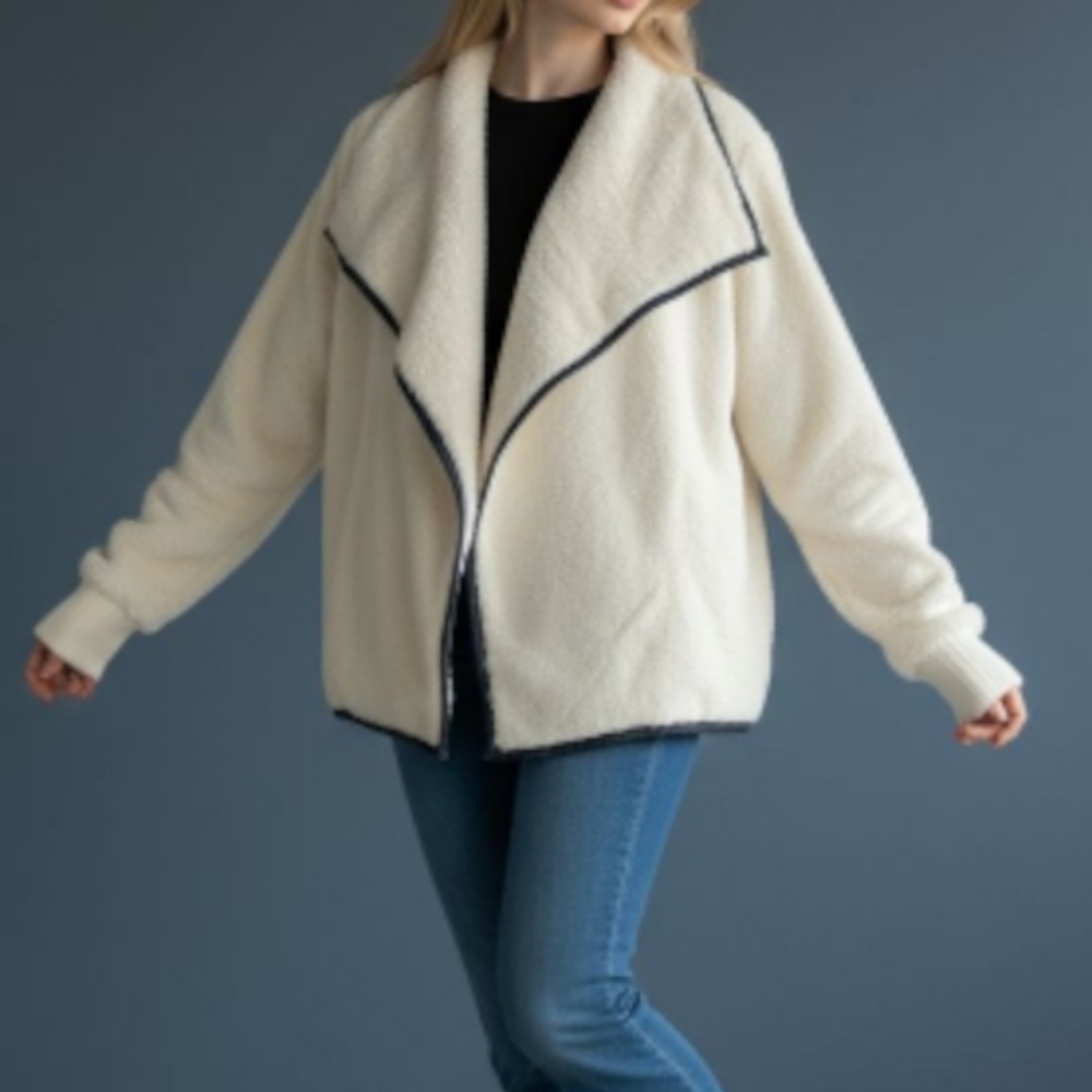 Abercrombie & Fitch Small Cardigan Sweater White Black Sherpa Wrap Open Front